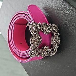 Manolo blahnik hangisi belt new without tags